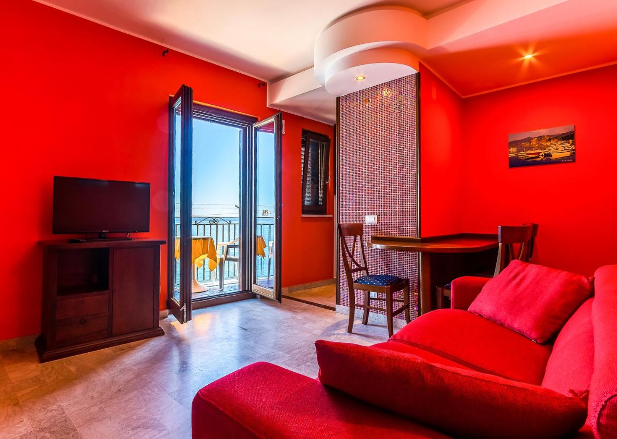 Ludovica, compresa di Mansarda e Terrazzino Panoramico